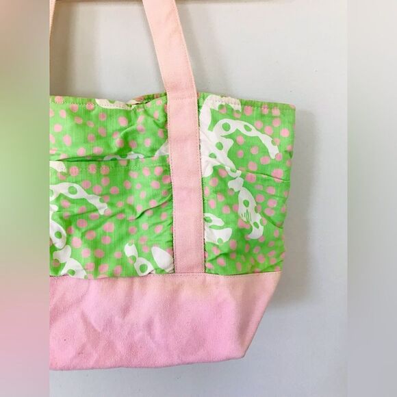 Lilly Pulitzer | medium sized tote - Picture 3 of 11